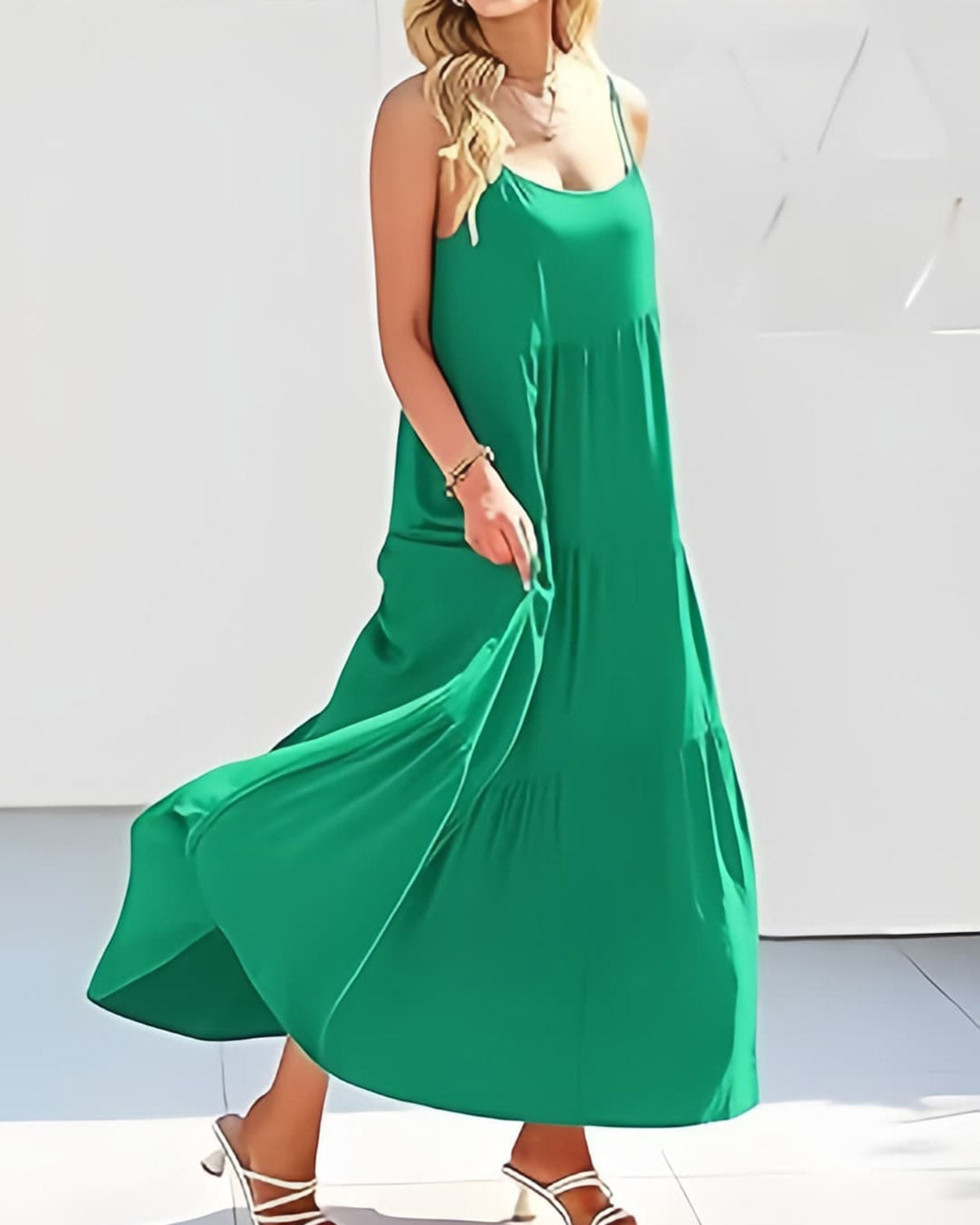 Women’s Dark Green Summer Sleeveless Spaghetti Strap Tiered Maxi Dress