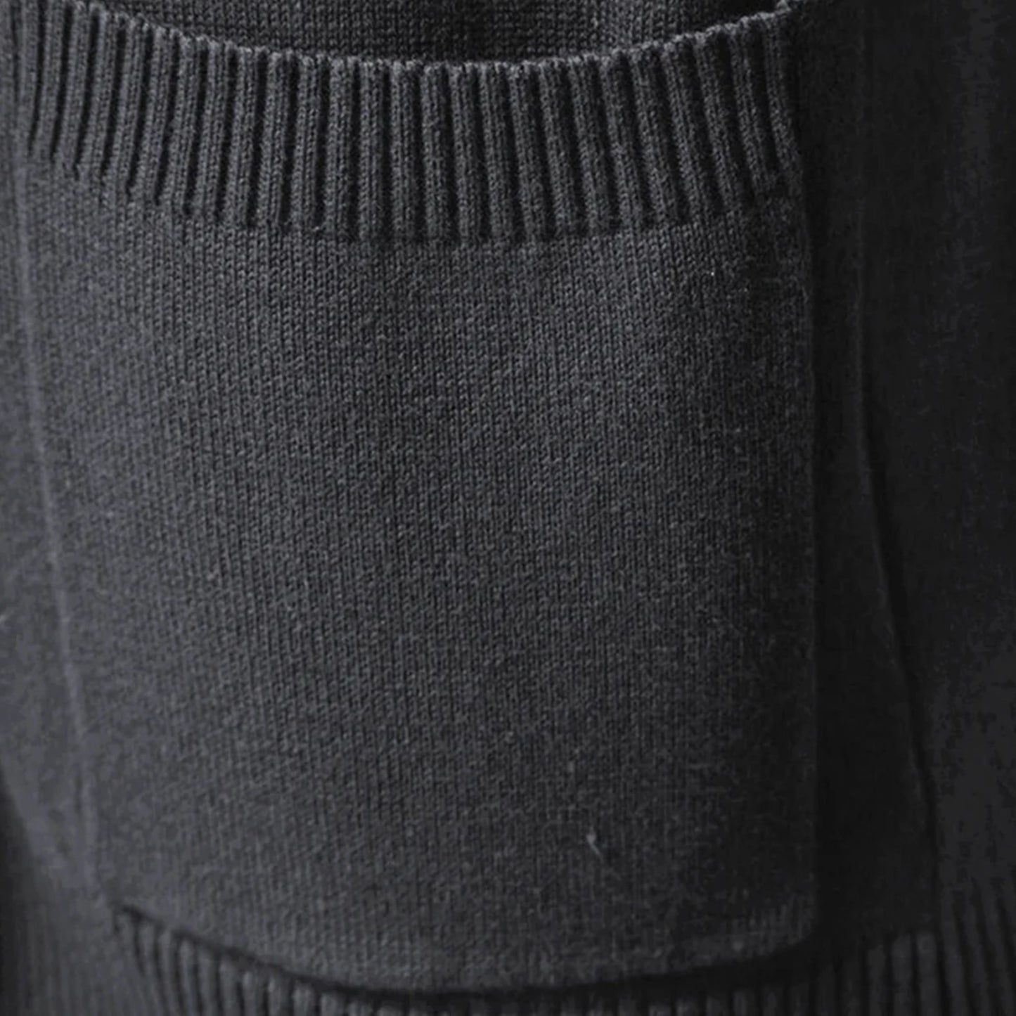 Men’s Pocket Cotton Cardigan Sweater
